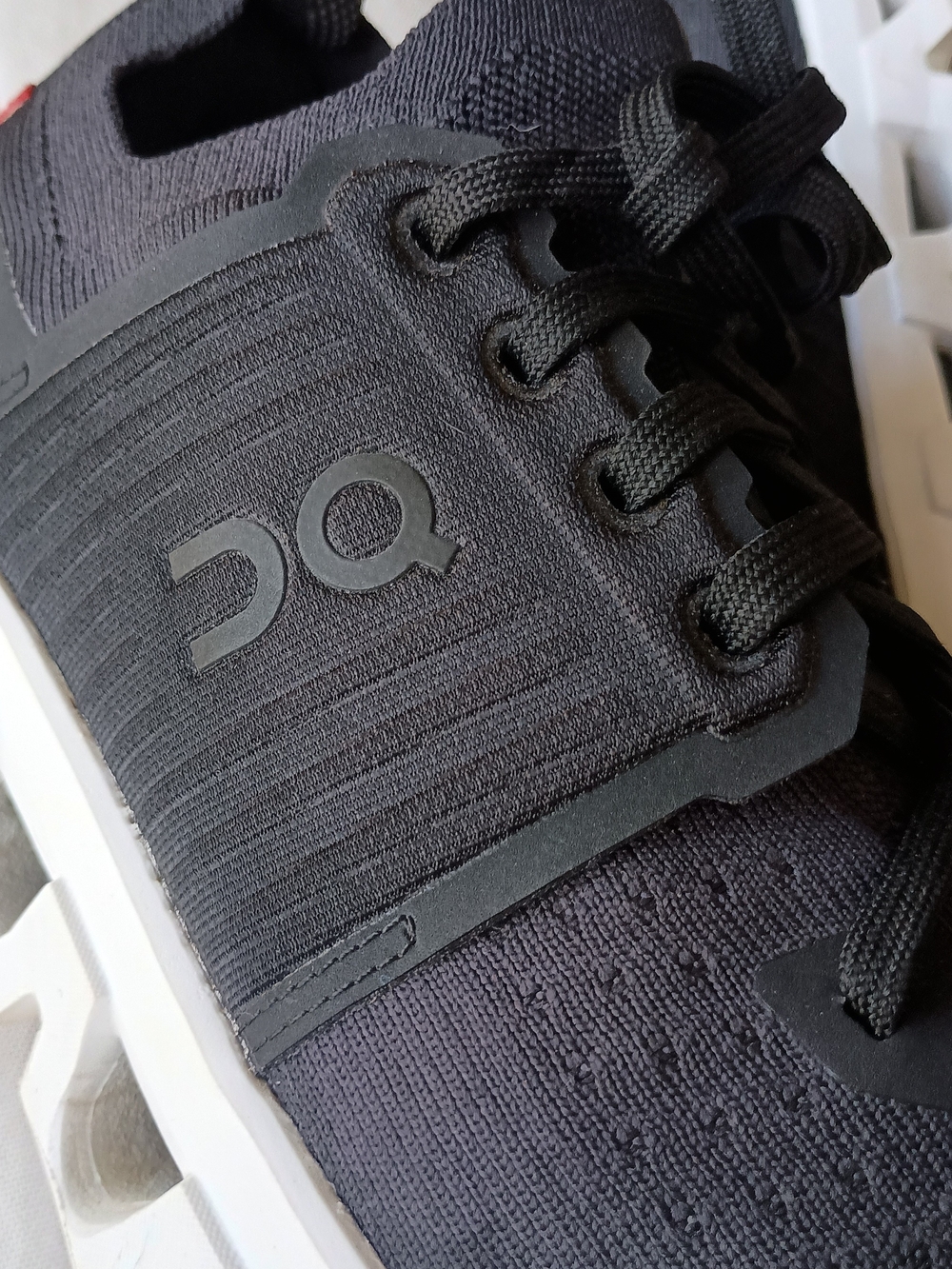 On Running And Brooks Collab Cloudswift 4 Running Black Shoes_9.5 - Picture 7 of 9